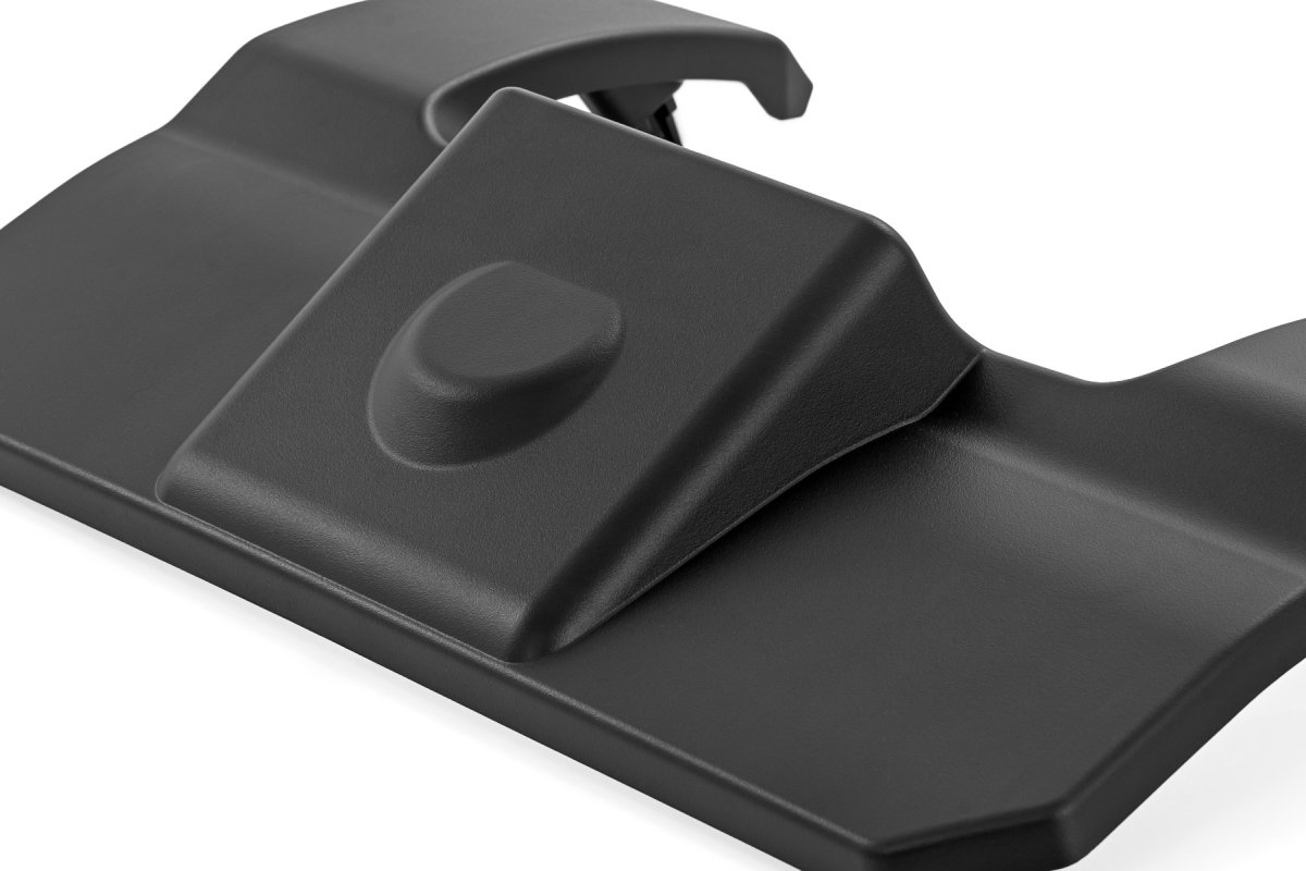 Toyota Land Cruiser Hitch Cover - Rough Country - '24-'26